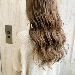 ロング カラー ハイトーンカラー RYUのヘアスタイル