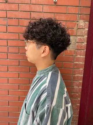 ミディアム パーマ メンズ 【柏メンズパーマ職人 】店長　KAZUMAのヘアスタイル