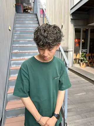 ショート カラー パーマ 似合わせレイヤー 海外風レイヤーmioのヘアスタイル