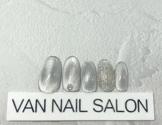 ネイル Van Nail Salonのネイルデザイン