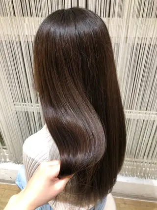ロング カラー 今中 紗英のヘアスタイル