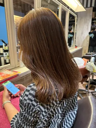 ロング マエダ マサシのヘアスタイル