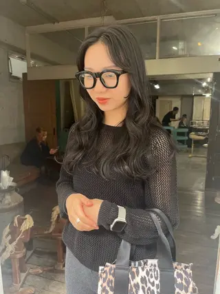 ロング ハイトーン/顔まわり レイヤー/YUKAのヘアスタイル