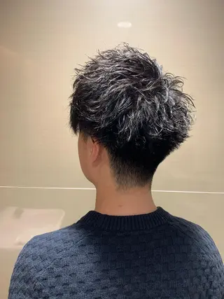 ミディアム パーマ メンズ ヒロ銀座 バーバーショップ神楽坂所属・ひらお あおとのヘアスタイル