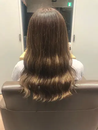 ロング ヘアアレンジ 🎀縮毛矯正.暗髪 .艶髪🩶ちひろのヘアスタイル