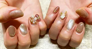 ネイル joie ange難波店所属・田邊 早也香のネイルデザイン