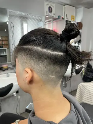 ショート メンズ FADE&LINE登戸店所属・🔥メンズ専門 美容師🔥 柳澤陵心のヘアスタイル