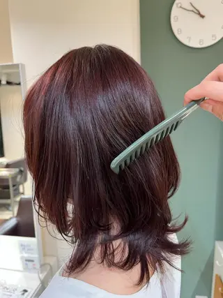 ミディアム カラー saraju 梅田店所属・安来柚乃 ヤスキユノのヘアスタイル