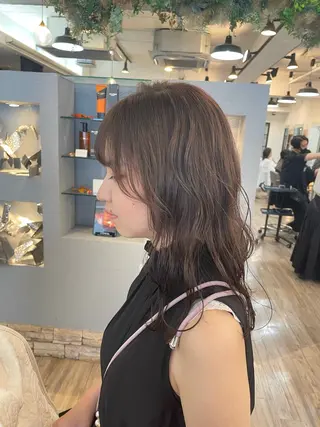 ロング VISAGE ba.sk 金子詩帆のヘアスタイル