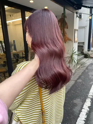 セミロング カラー 渋谷ケアブリーチ Suuのヘアスタイル