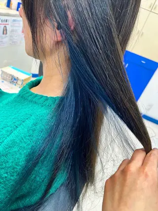 86futureshair所属・岡田 麻矢のヘアスタイル
