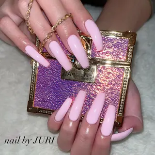 ネイル NEO Beauty Salon所属・𝐍𝐄𝐎 𝐉𝐔𝐑𝐈のネイルデザイン