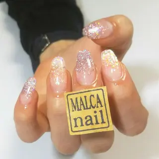 セミロング ヘアアレンジ パーマ ネイル キッズ マツエク・マツパ MALCAnail(マルカネイル)所属・荒木 莉奈のネイルデザイン