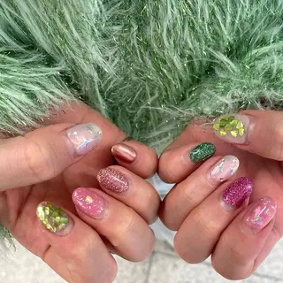 ネイル Nails VINATI所属・ササキスズナ Jr.ネイリストのネイルデザイン