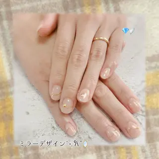ネイル アネラ もか.⋆𝜗𝜚のネイルデザイン