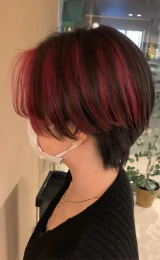 ショート カラー PADOU平松 典幸のヘアスタイル