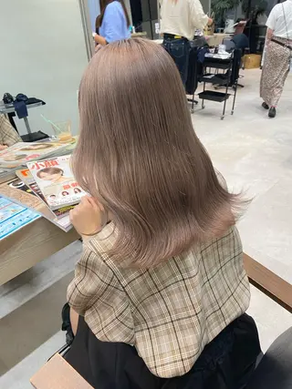 セミロング 艶カラー🌟 kanonのヘアスタイル