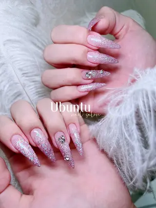 ネイル Ubuntu🎀 ネイルサロン✨のネイルデザイン