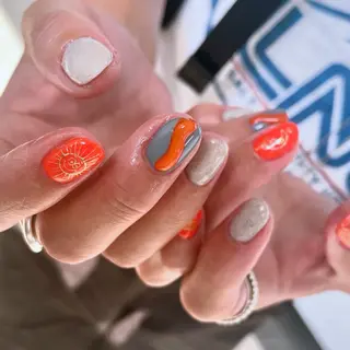 ショート m kaori𓃟のネイルデザイン