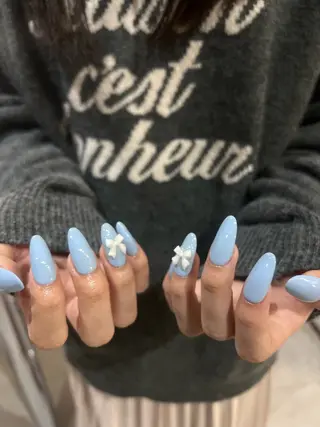 ネイル Beauty Salon　uneune所属・🐯⭐︎ miyuのネイルデザイン