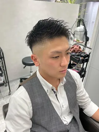 ショート カラー パーマ メンズ kiitos所属・関西センターパート メンズモデル募集のヘアスタイル