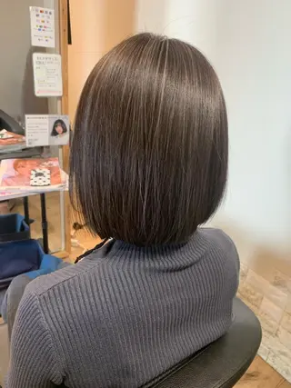 ショート カラー 大久保 隆蔵のヘアスタイル