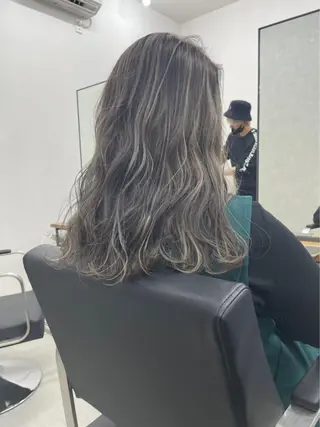 ロング カラー パーマ ヘアアレンジ メンズ キッズ ネイル マツエク・マツパ アイブロウ Eirデザイナーズ サロン茶屋町tomoのヘアスタイル