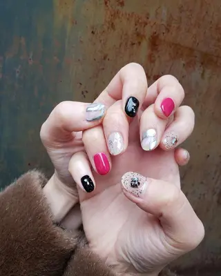 ネイル YUUKOKU Nailのネイルデザイン