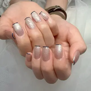 ネイル Fairyフェアリーネイルサロン所属・シズ セキのネイルデザイン