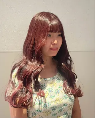 ロング ハルカ/暖色カラー/ ブリーチカラーのヘアスタイル