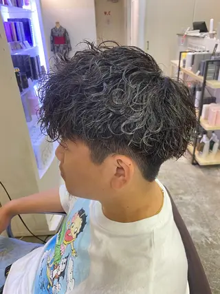 ショート パーマ メンズ パーマ特化/フェザー パーマシャドウ/真生のヘアスタイル