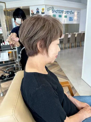 ショート 貴田  博彦のヘアスタイル