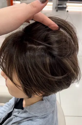 ショート 🌈 ひな🐣のヘアスタイル