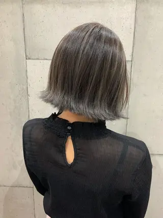 ミディアム 大内 志穂のヘアスタイル