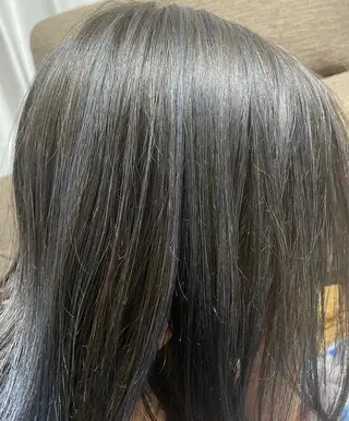 ミディアム カラー La fith 店長 城谷颯人のヘアスタイル