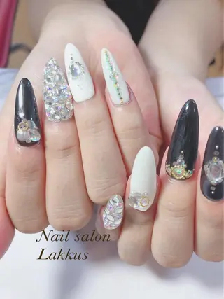 ネイル Lakkus T－CHIのネイルデザイン