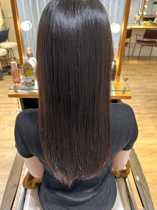 ロング 志賀 菜妃のヘアスタイル