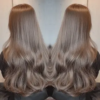 ロング 艶カラー🦄 アヤナのヘアスタイル