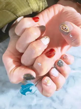 ネイル ENSIA エンシアのネイルデザイン