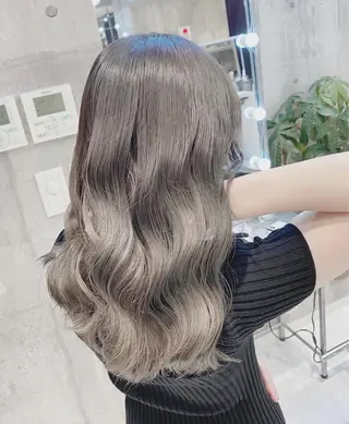 ミディアム カラー ヘアアレンジ 🩰nanaka 🩰のヘアスタイル