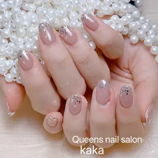 ネイル queensnail 🧸mikiのネイルデザイン