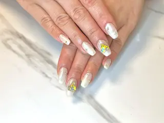 ロング ネイリスト シンのネイルデザイン