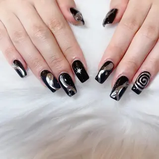 ネイル Niil ＆ soi．のネイルデザイン