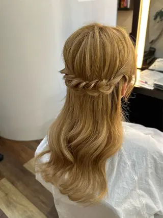 ヘアアレンジ ニコドロップ所属・髙田 海のヘアスタイル