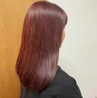 セミロング 安岡美咲✂︎ 艶カラー/髪質改善のヘアスタイル