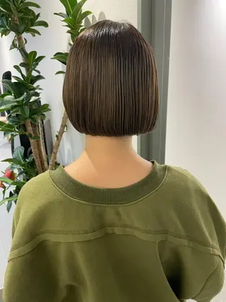 ショート 🌸インナーカラー 🌸藤井春華のヘアスタイル