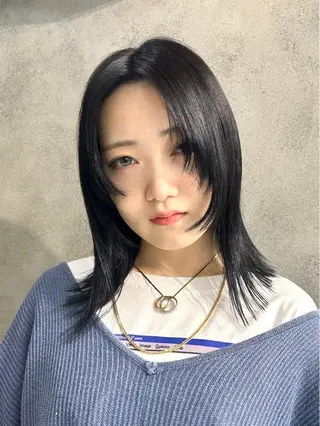 ミディアム レイヤー×ツヤカラー 渋谷/kougaのヘアスタイル