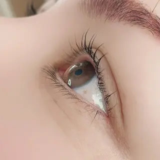 マツエク・マツパ 岩田 朝美の眉毛・アイブロウイメージ