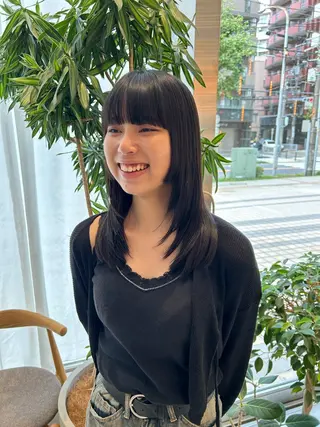 ロング 風香🪼レイヤー /透明感カラーのヘアスタイル