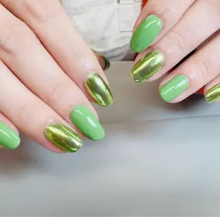 ネイル 佐藤 依娜のネイルデザイン